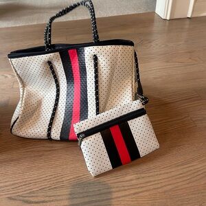 Stylish Black and Red Women's Tote Bag Set